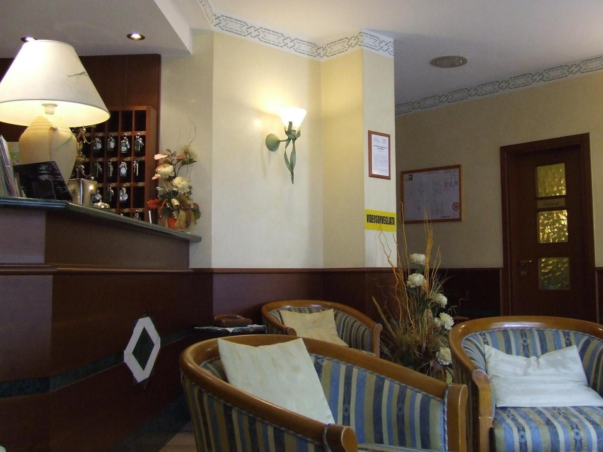 Albergo Il Cochino Montale  Exteriér fotografie