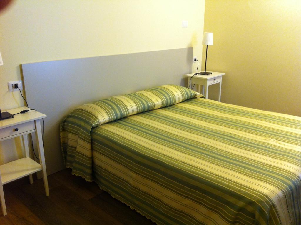 Albergo Il Cochino Montale  Exteriér fotografie