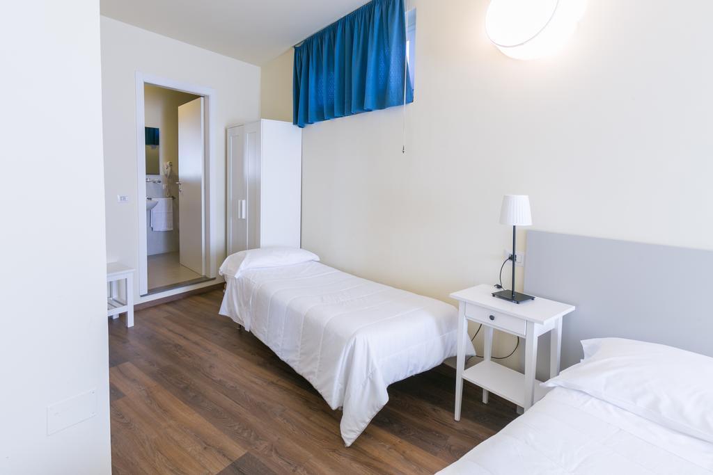 Albergo Il Cochino Montale  Exteriér fotografie